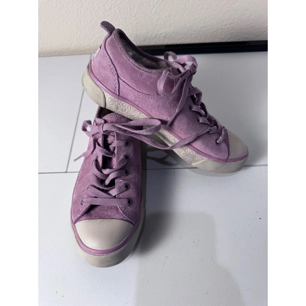 UGG Suede Shearling Lined Sneakers Women Size 5.5 Purple Lace Up Minimalist‎